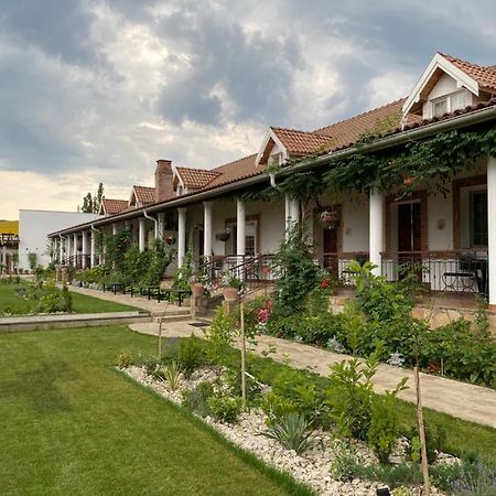 Country Club La Mesteceni Sebeş Eksteriør billede
