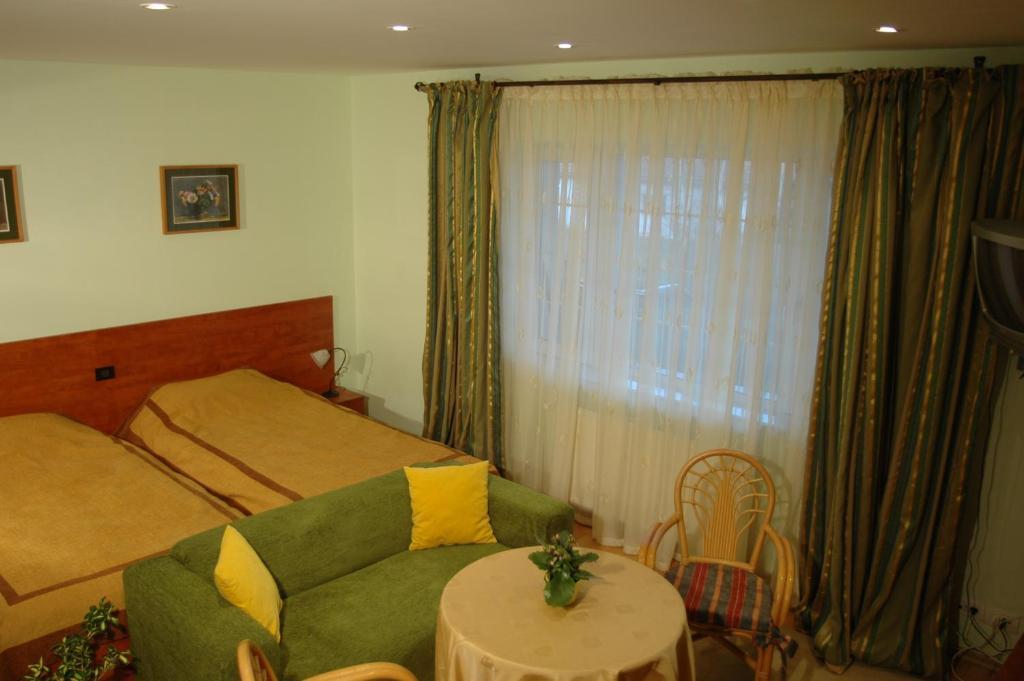 Country Club La Mesteceni Sebeş Værelse billede
