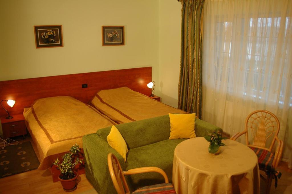 Country Club La Mesteceni Sebeş Værelse billede